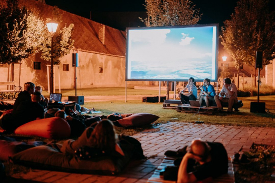 Filmový zážitok v romantickej atmosfére pod holým nebom  | Zdroj: Zaži v Trnave