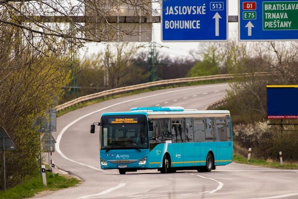 Autobus regionálnej dopravy | Zdroj: Arriva Trnava