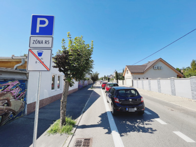 Ulica F. Urbánka na staršej snímke. | Foto: Pavol Holý, Trnavské rádio