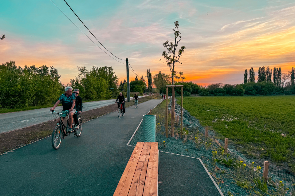 Cestička do Bieleho Kostola. | Foto: Pavol Holý, Trnavské rádio