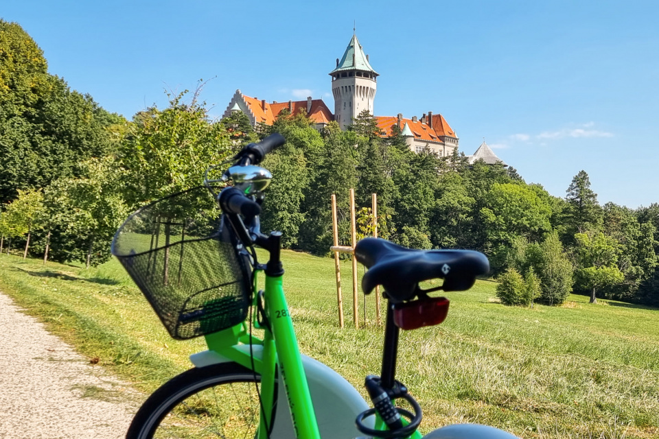 Zdieľané zelené bicykle v Smoleniciach | Zdroj: FB Obec Smolenice