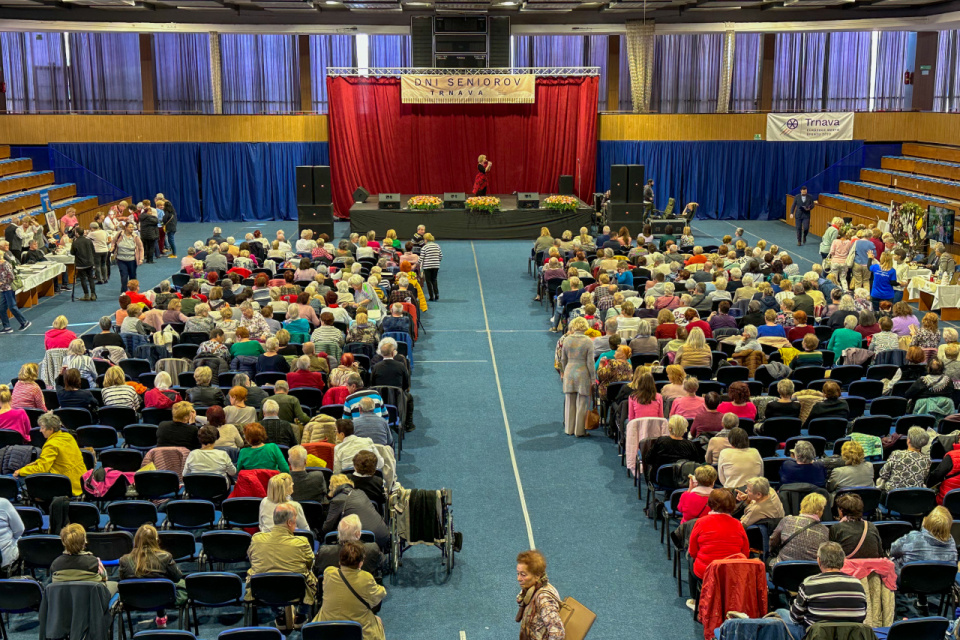 Program na dva dni nájdu seniori v Mestskej športovej hale | Foto: dv, red.