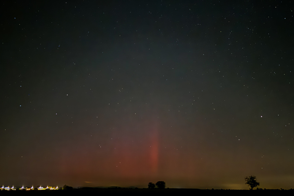 Polárna žiara neďaleko Trnavy, ktorá sa ukázala v pondelok | Foto: dv, red.