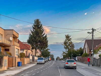 Rýchlosť sa zníži na 30-tku | Foto: Pavol Holý, Trnavské rádio