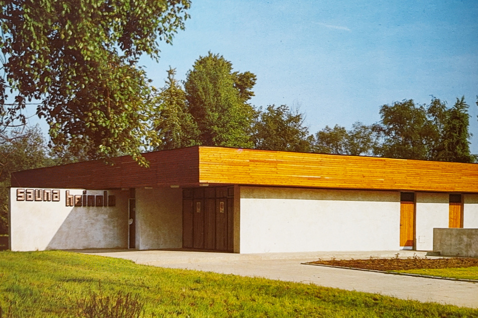 Sauna Heinola na Sĺňave na konci 70. rokov. | Zdroj: Eugen Jurisa, Ivan Ondrejkovič - Piešťany, 1978, Osveta