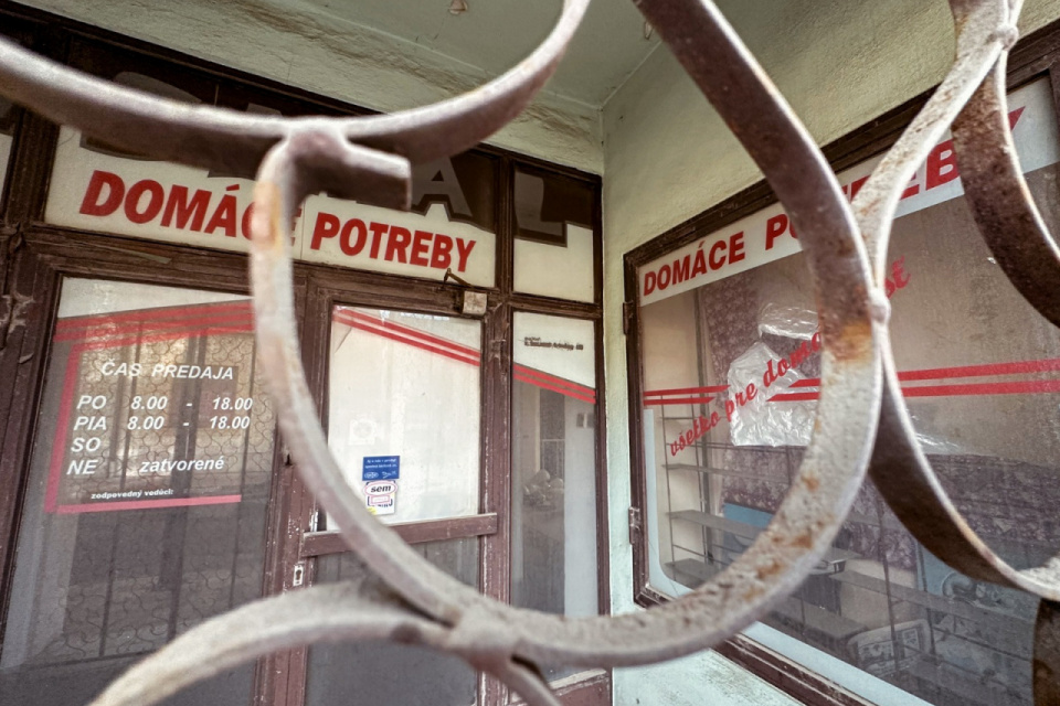 Naposledy tu bola predajňa domácich potrieb. | Foto: Dušan Vančo, Trnavské rádio