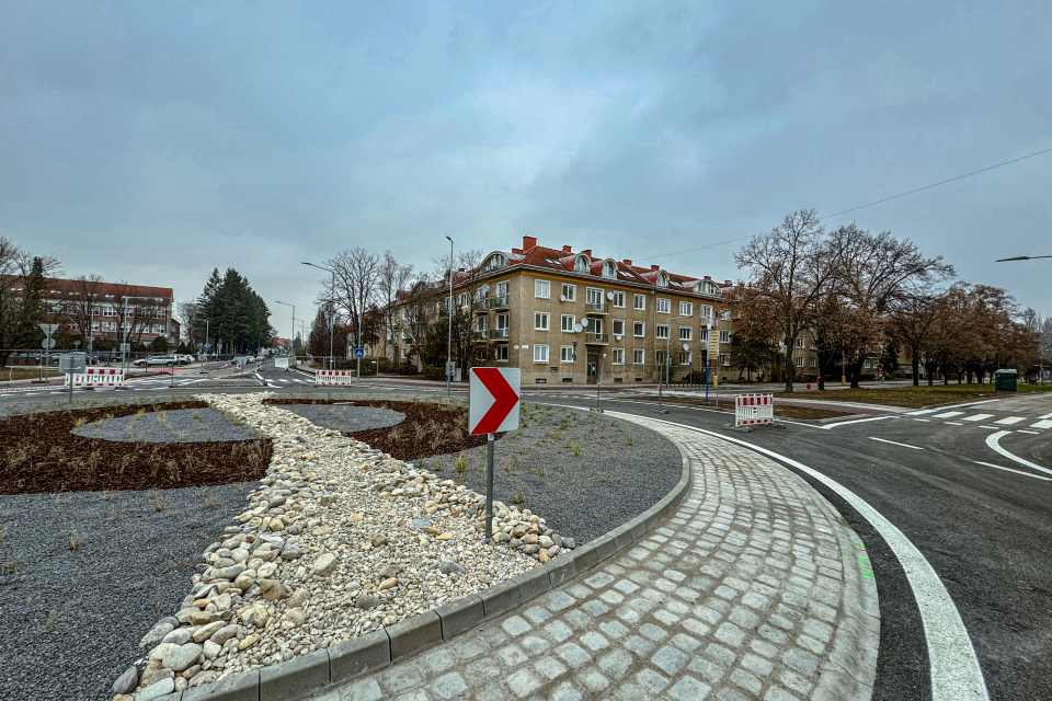 V pondelok ráno budú odstraňovať zábrany | Foto: Pavol Holý, Trnavské rádio