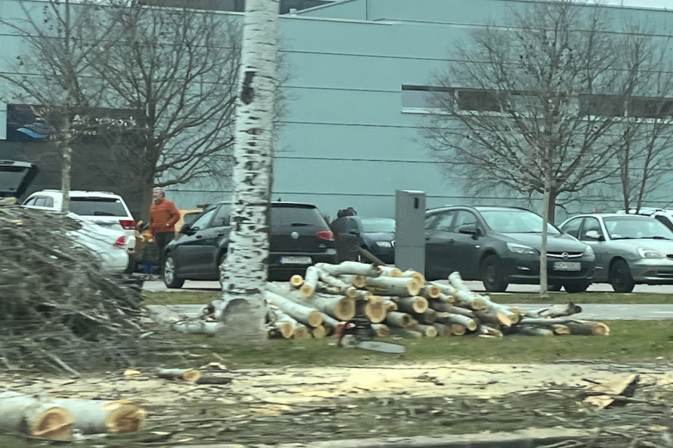 Úsekom prechádzajte prosím opatrne. | Foto: AŠ
