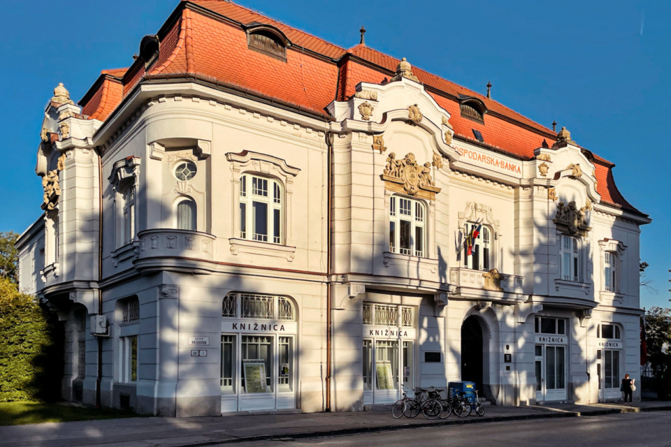 Knižnica J. Fándlyho v Trnave. | Foto: Pavol Holý, Trnavské rádio