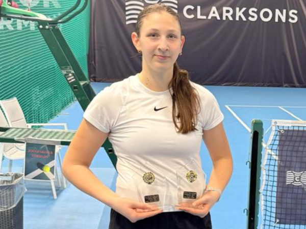 Mladá hráčka bodovala na medzinárodnom juniorskom turnaji ITF J60. | STZ, fb 
