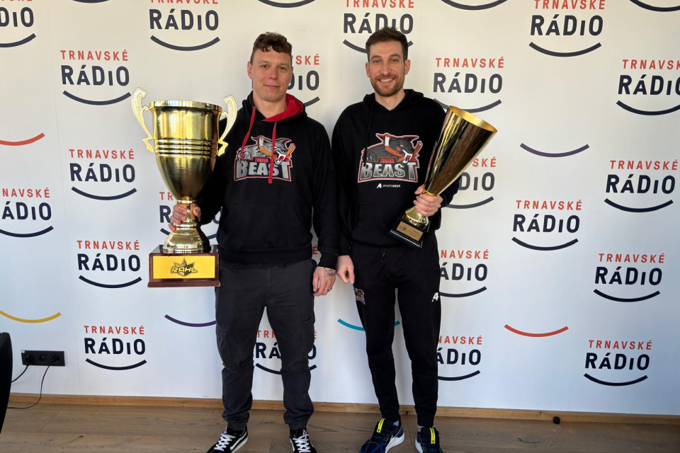 Hokejisti nám prišli ukázať ich poháre | Foto: Zuzana Benková, Trnavské rádio