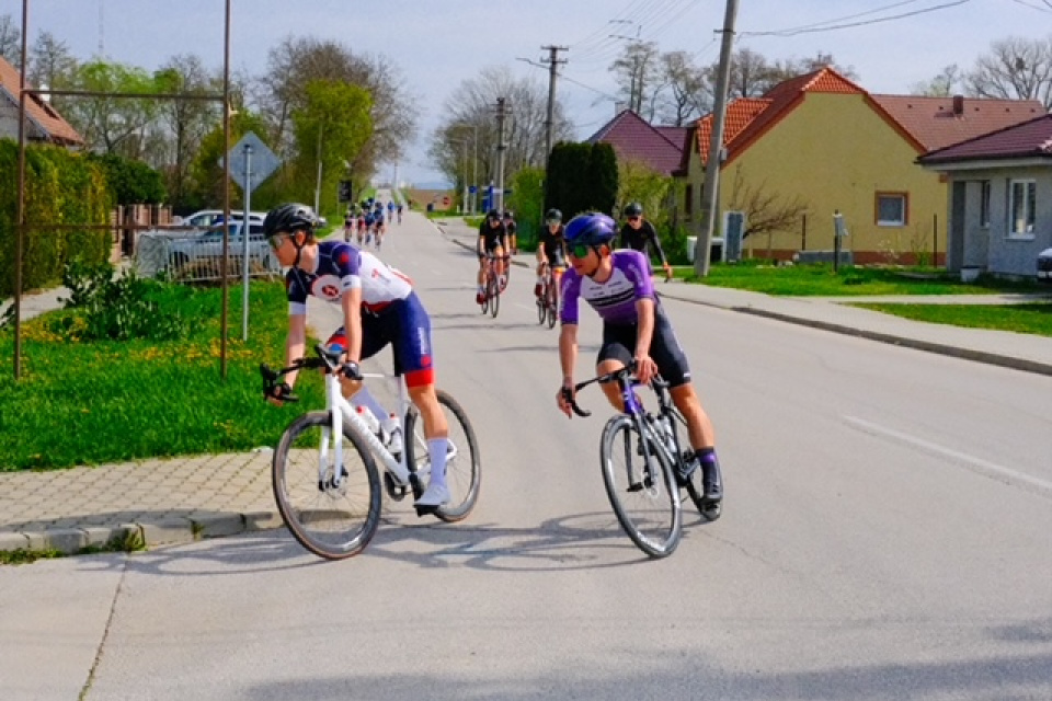 V Jaslovských Bohuniciach sú cyklistické preteky | Foto: dv, Trnavské rádio