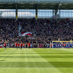 Všetkých 10 tisíc lístkov sa minulo, fanúšikovia skandujú: 