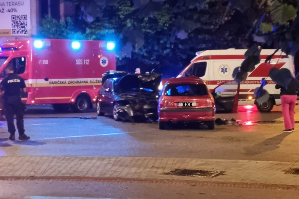 Na mieste zasahovali všetky záchranárske zložky. | Anonymný účastník, Trnava, fb