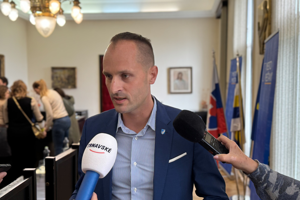 Primátor Piešťan prezadil aj novinky | Foto: dv, Trnavské rádio