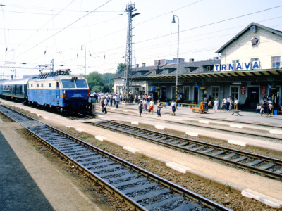 Prvý elektrický osobný vlak na železničnej stanici v Trnave. | Foto: ČSTK, Ivan Lužák (licencia Trnavské rádio)