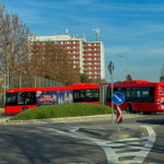 Kĺbový autobus už jazdí v uliciach Trnavy | Foto: Dušan Vančo 