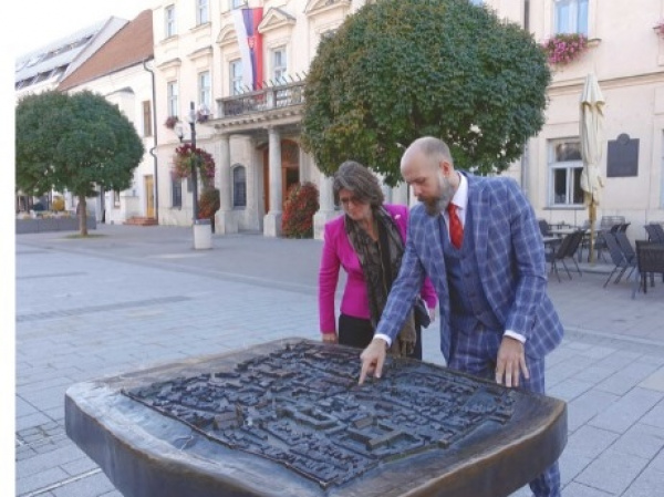 Veľvyslankyňa Holandského kráľovstva na Slovensku v Trnave | Zdroj: FB Mesto Trnava