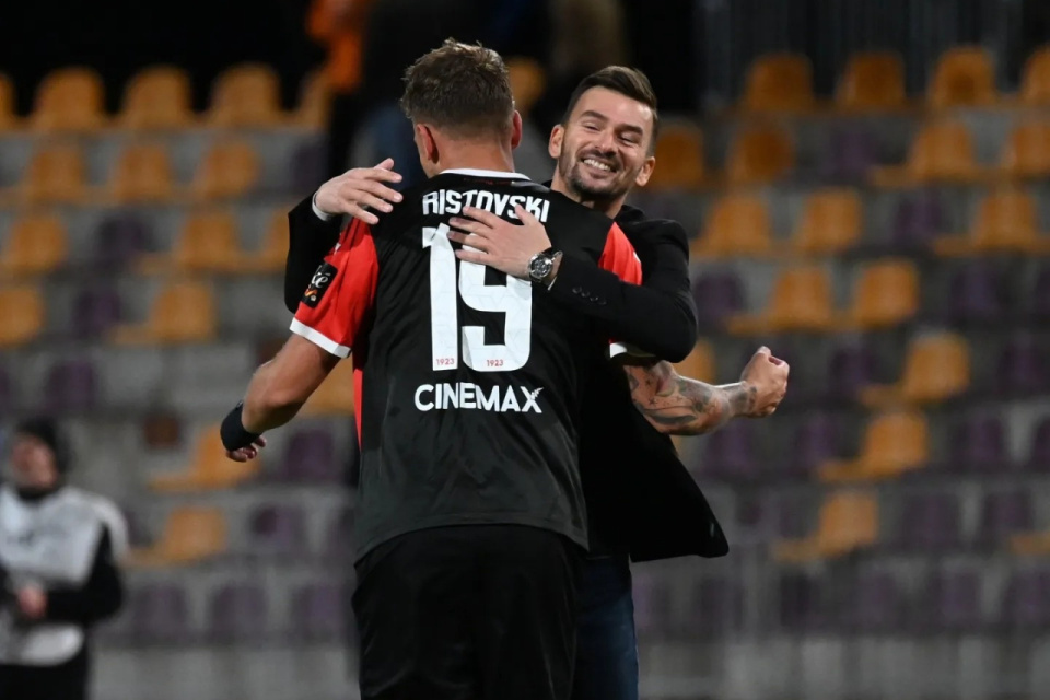 Na trávnikoch nechýbali za jeho pôsobenia ani silné emócie | Zdroj: Spartak Trnava