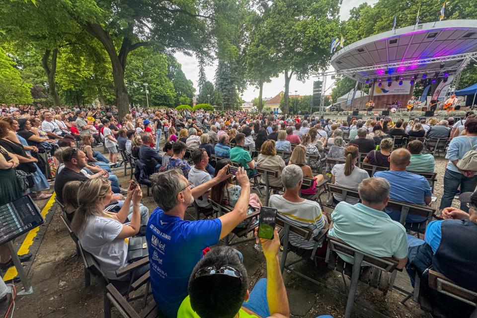 Koncert Roba Opatovského z OLKS 2025 v Piešťanoch naživo v našom vysielaní. | Foto: red.