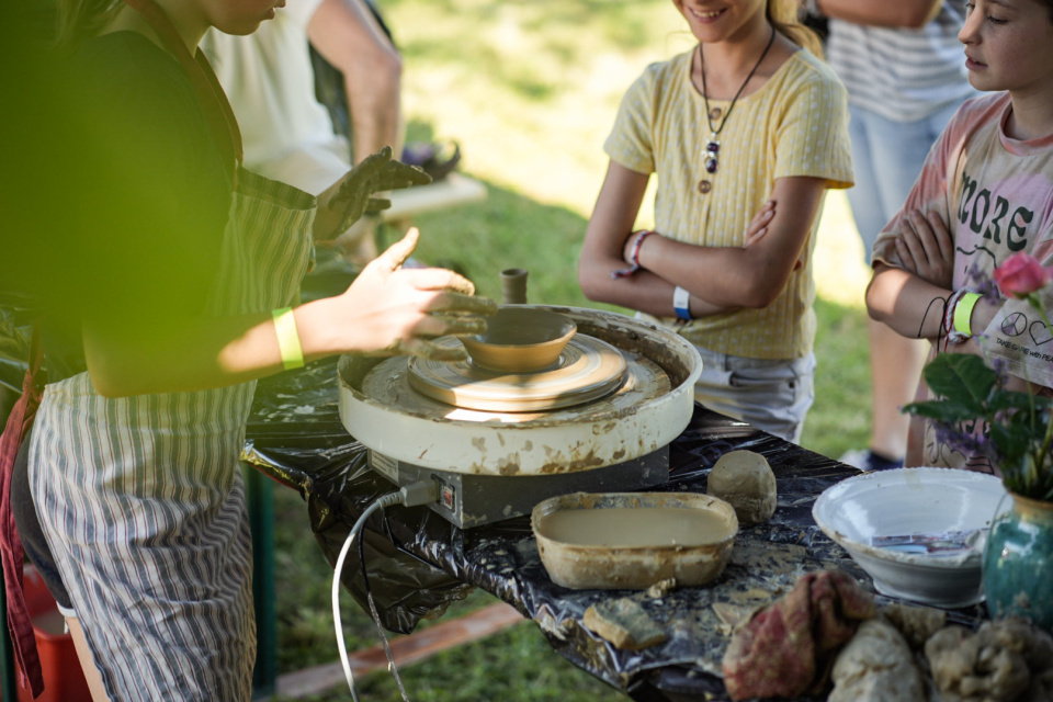 Festival spája kultúru, workshopy a remeslá | Zdroj: Ostrovské cepy