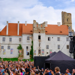Slavnosti Břeclav. Veľa rocku na skok z nášho kraja, priamo pod zámkom v Břeclavi. | Foto: red., Trnavské