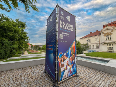 Propagačné vizuály v centre Trnavy. | Foto: red., Trnavské