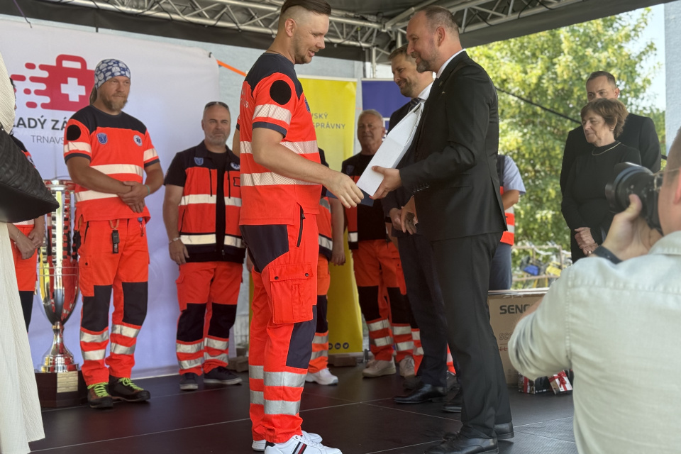 Ocenená bola aj zásluha a pomoc dobrovoľníkov a záchranárov pri organizácií súťaže | Michaela Martišíková, Trmavské rádio