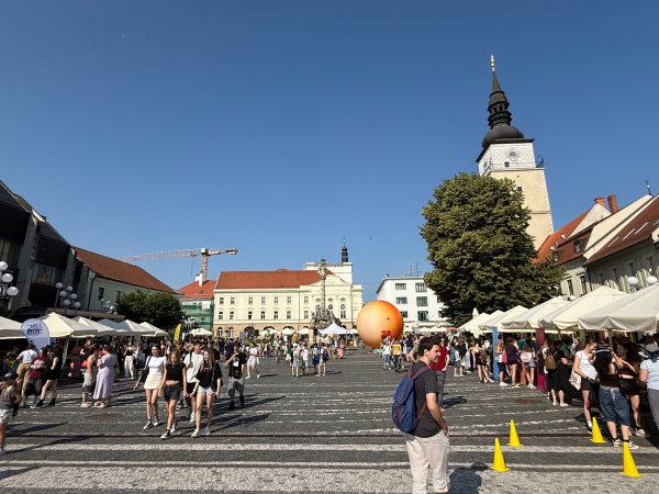 Na Trojičnom námestí to žije | Foto: dv, Trnavské rádio