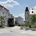 Na SNP pribúdajú kvetináče | Foto: Zuzana Benková, Trnavské rádio